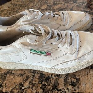 Reebok Men's Off-White Sneakers with Green Logo